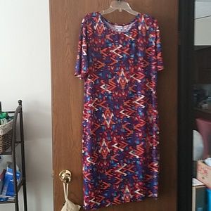BNWOT Lularoe Julia in Sz 2xl